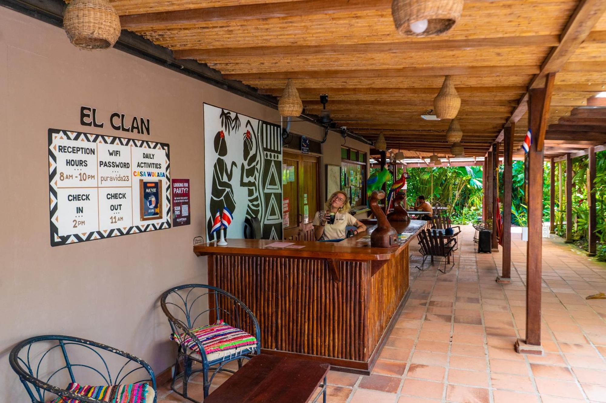 El Clan Hostel Puerto Viejo de Talamanca Екстериор снимка