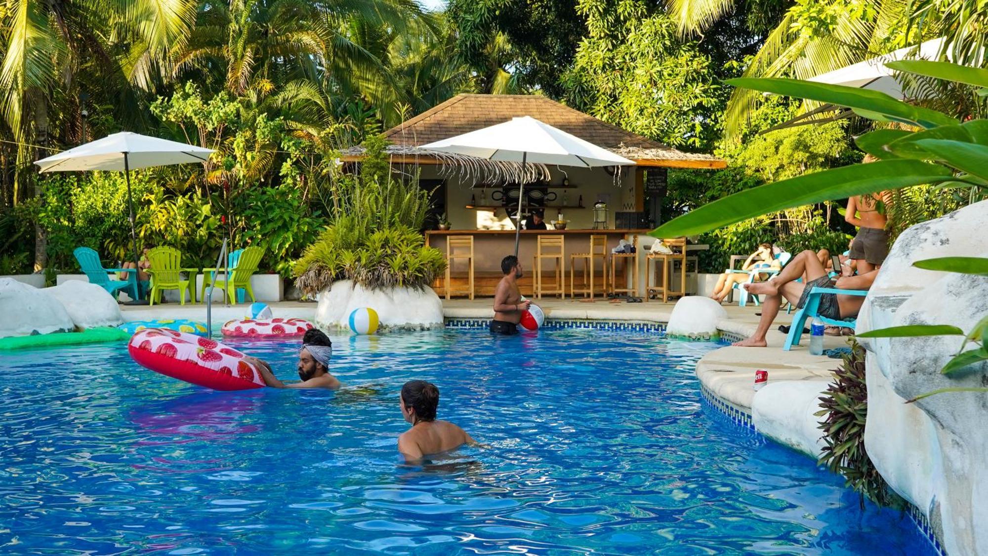 El Clan Hostel Puerto Viejo de Talamanca Екстериор снимка
